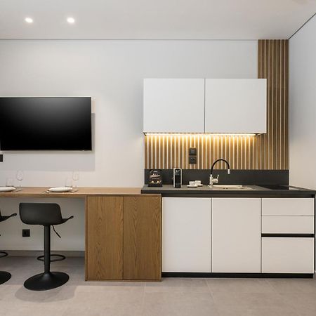 Ostrakon Suites Agia Marina Exteriör bild