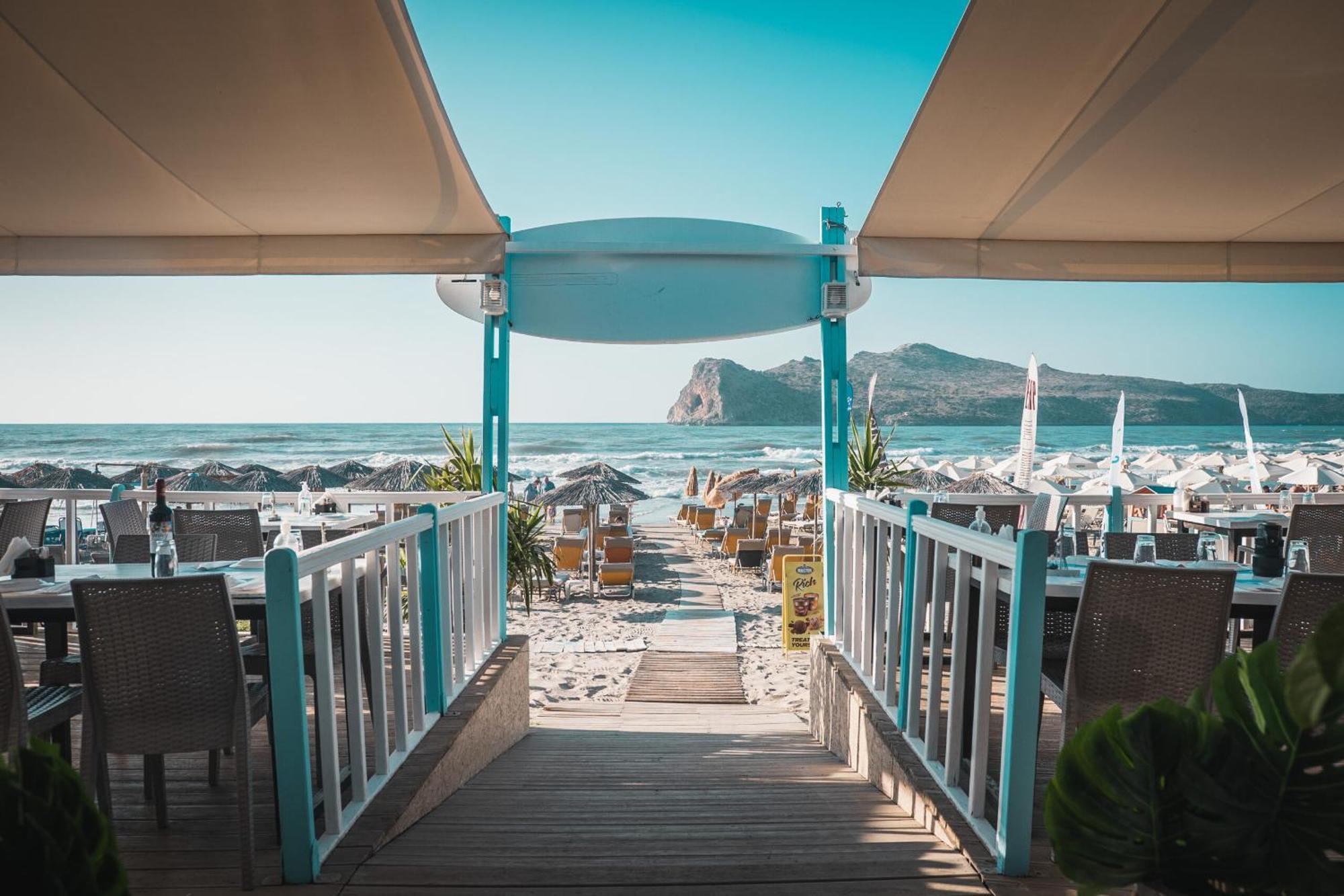 Ostrakon Suites Agia Marina Exteriör bild