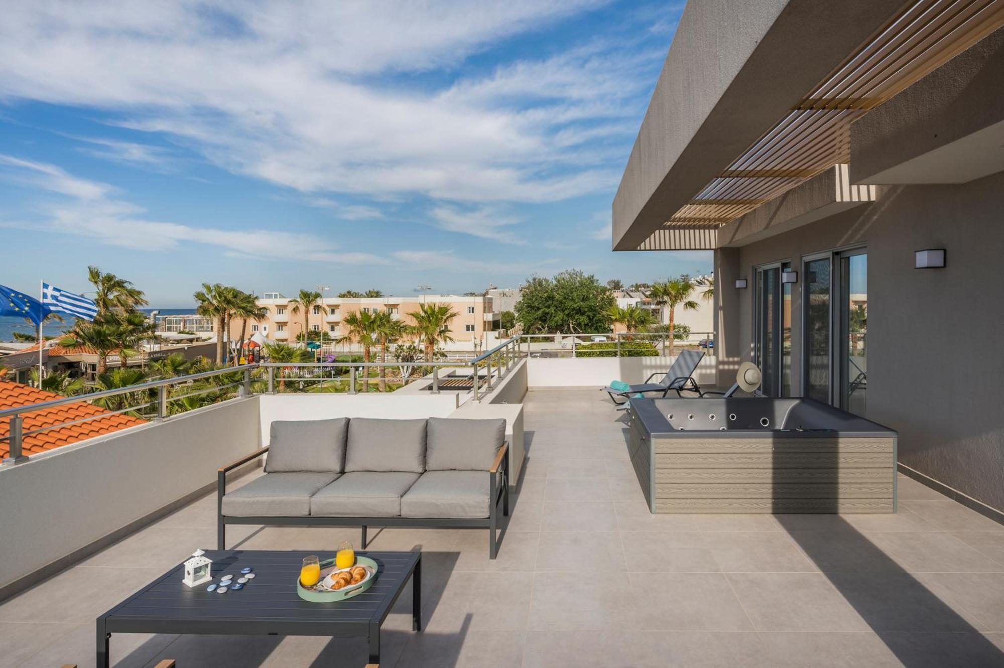Ostrakon Suites Agia Marina Exteriör bild