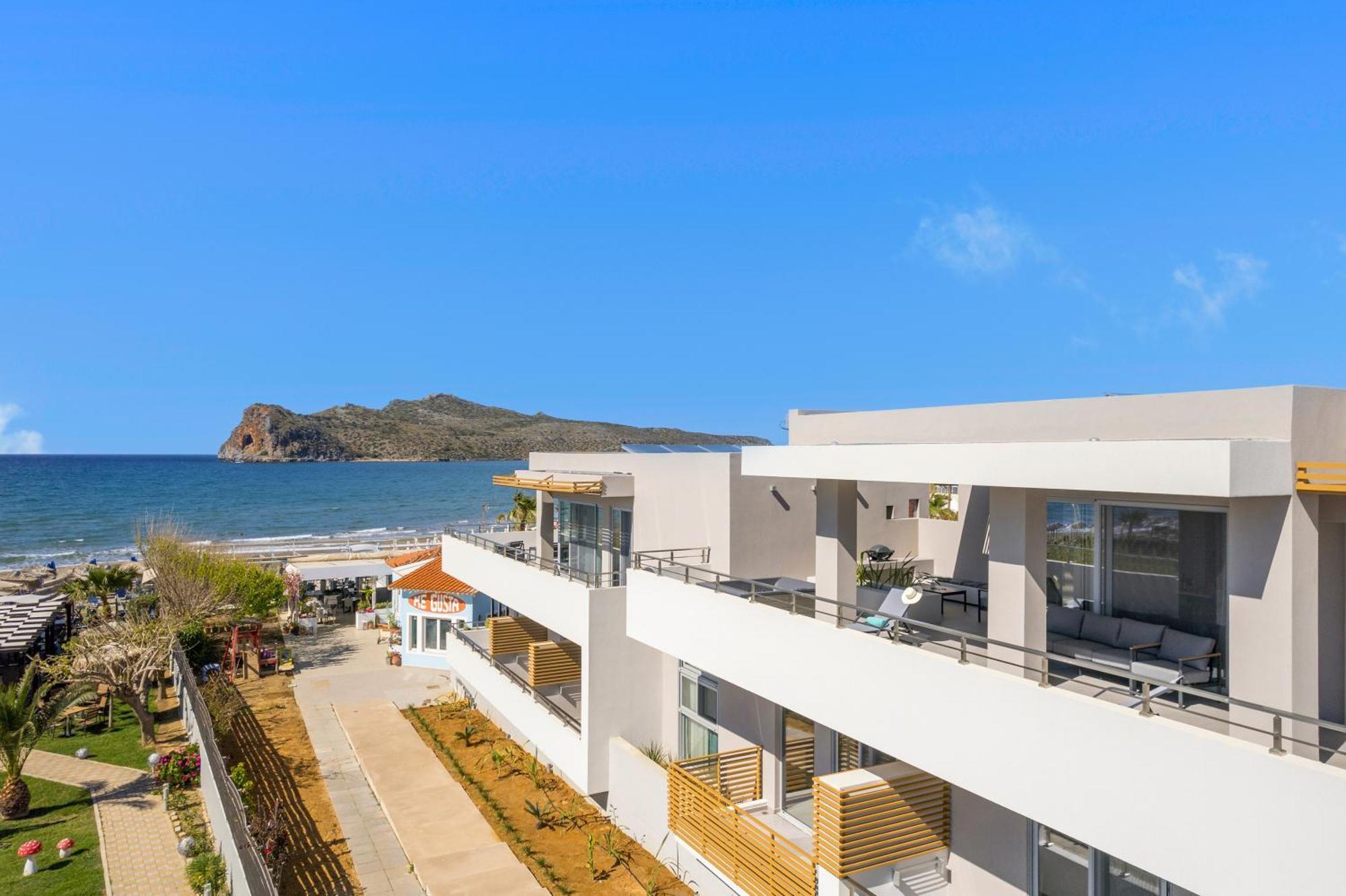 Ostrakon Suites Agia Marina Exteriör bild