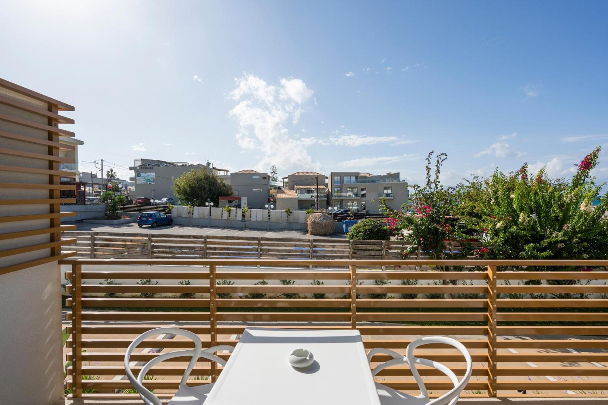 Ostrakon Suites Agia Marina Exteriör bild